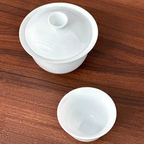 Lunar Gaiwan