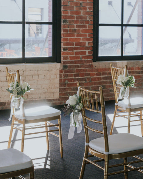 Traditional-Style Mason Jar Pew Hanger