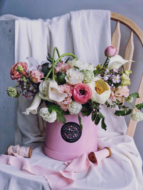 Designer's Choice Flower Hatbox